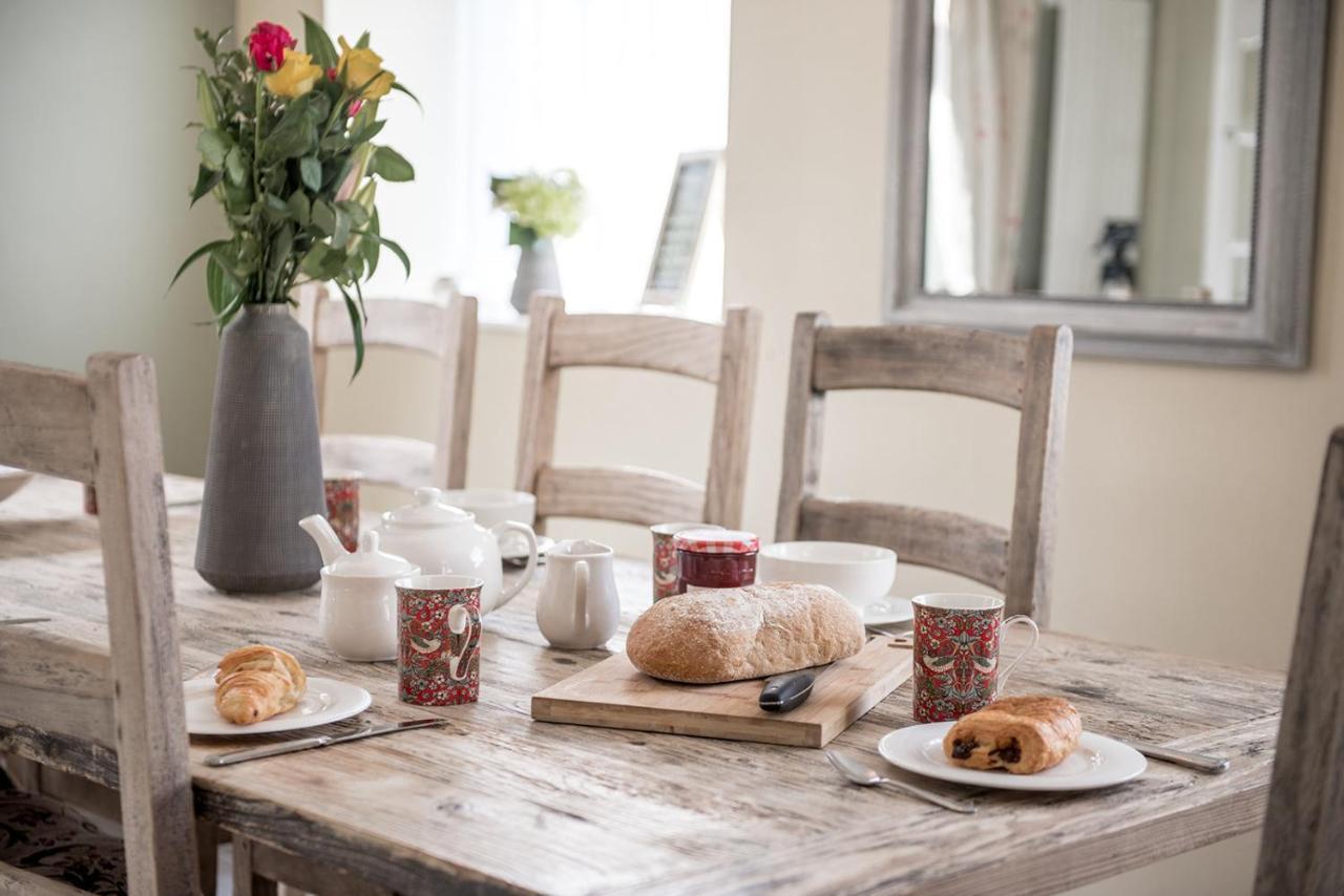 Newly Renovated Old Bakery House In Bath, 3 Bedroom, Free Parking エクステリア 写真